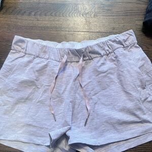 Lululemon Women's Light Gray Shorts